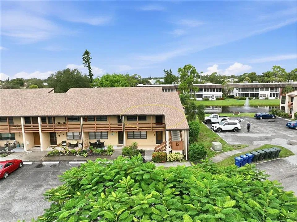 12 Quails Run Blvd #12