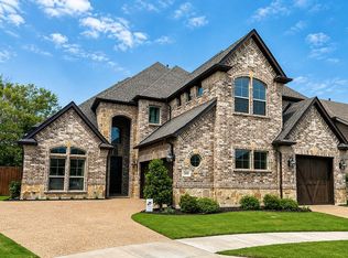 2828 Stadium View Dr, Fort Worth, TX 76118