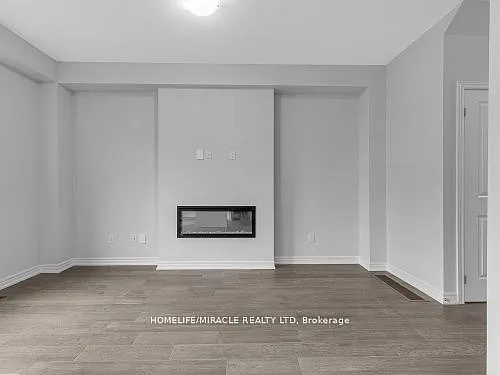 32 Vickers Rd — Photo 12