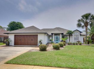 310 Lan Rob Ln, Destin, FL 32541
