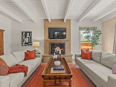 3132 Plaza Blanca, Santa Fe, NM, 87507