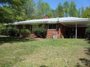 195 Garst Rd, Carrollton, GA 30116