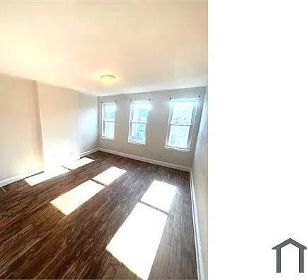 2518 W Fairmount Ave — Photo 9