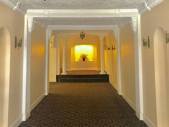 5th image of 2240 Bay St APT 106