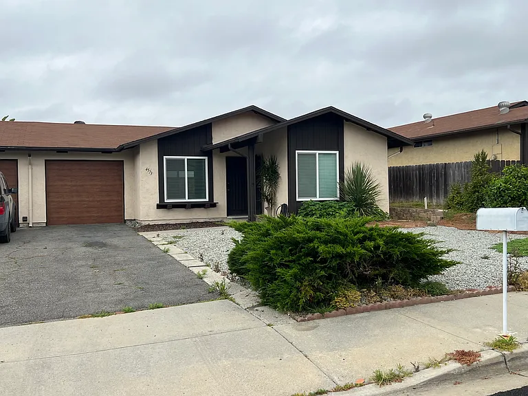 4573 Sunrise Rdg — Photo 1