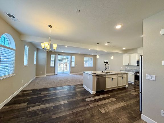 4th image of 1860 Sea Horse Rd #C