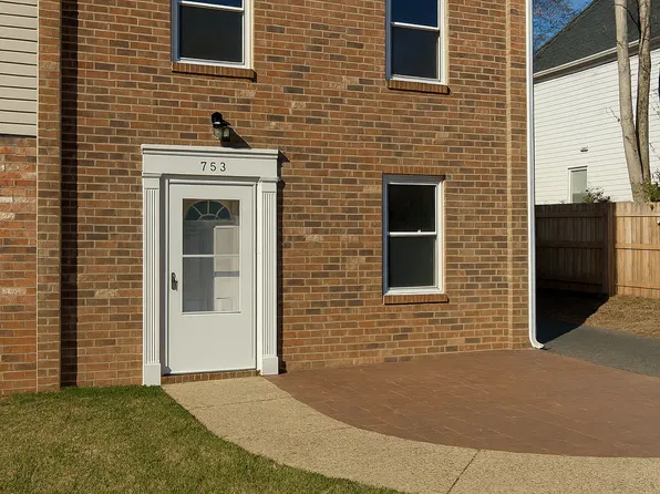 753 Orangedale Ave, Charlottesville, VA 22903