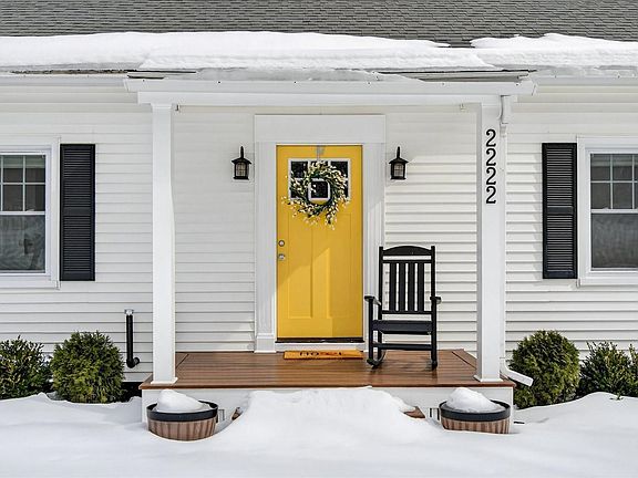 2nd image of 2222 West Street