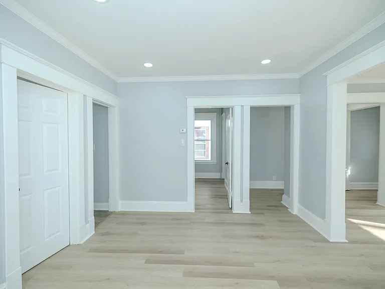 16 Hawk St #2A — Photo 8