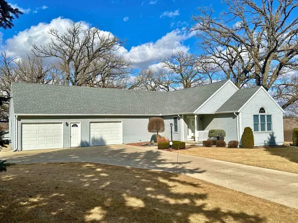 3028 County Road B, Stoughton, WI 53589