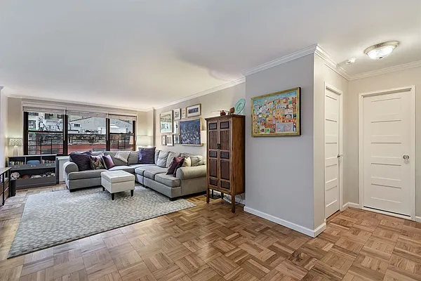 Sold by Ian K. Katz Residential | media 8