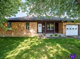 1514 W Elm Rd, Radcliff, KY 40160