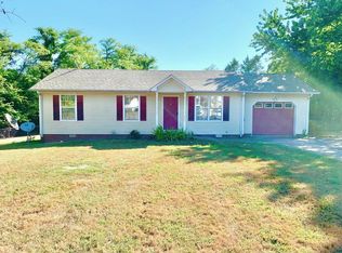833 Washington Ave, Oak Grove, KY 42262
