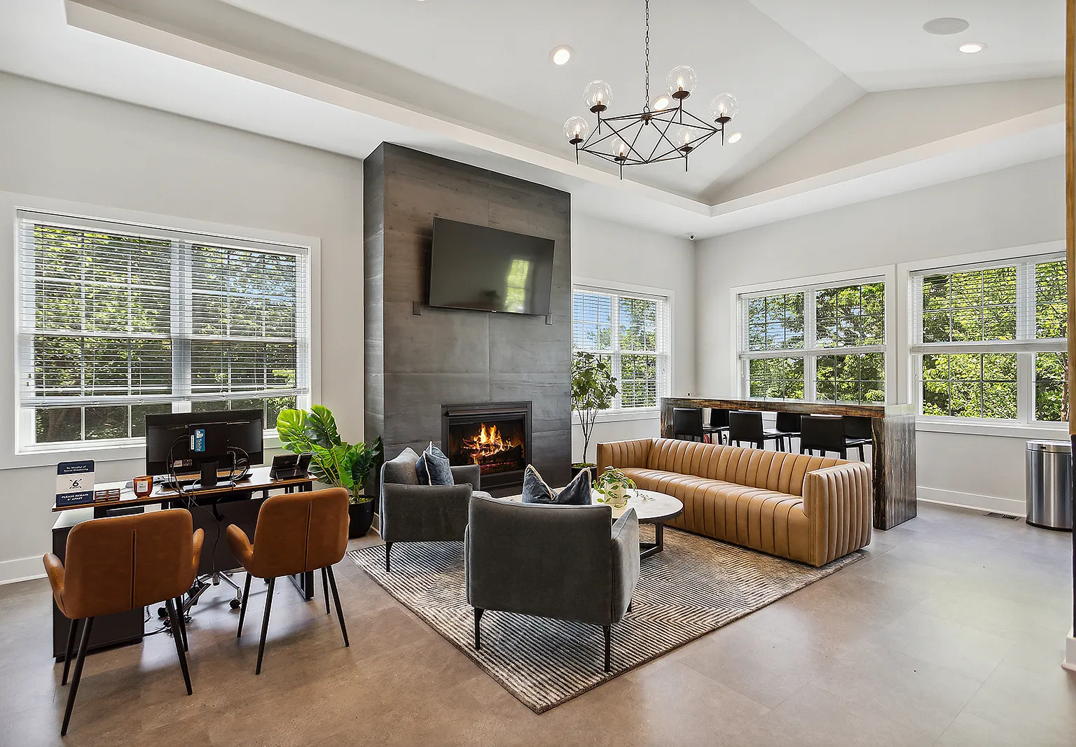 Ridgeway Place — Photo 1