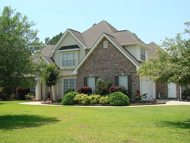 1st image of 42 Lynne Dr