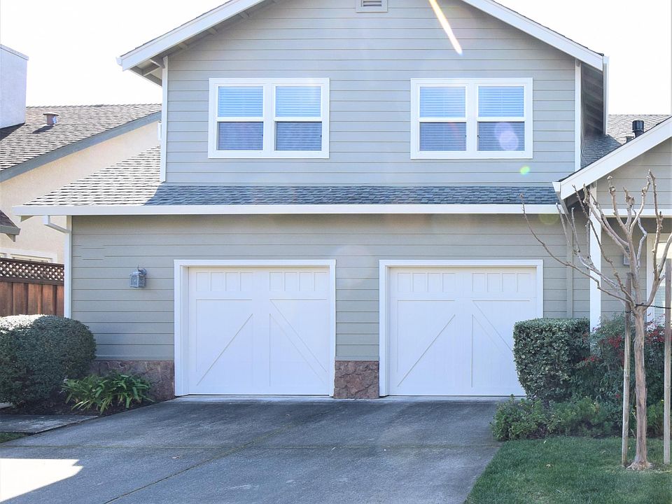 1st image of 499 Troy Ln #A