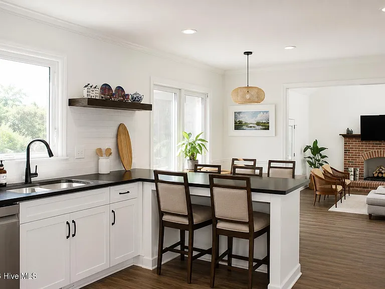 3309 Red Berry Dr — Photo 11