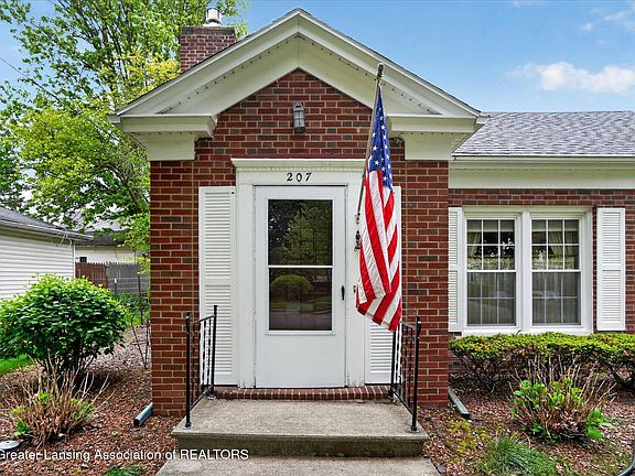 5th image of 207 E McConnell St