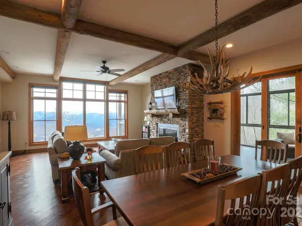 148 Logging Horse Rd, Burnsville, NC 28714