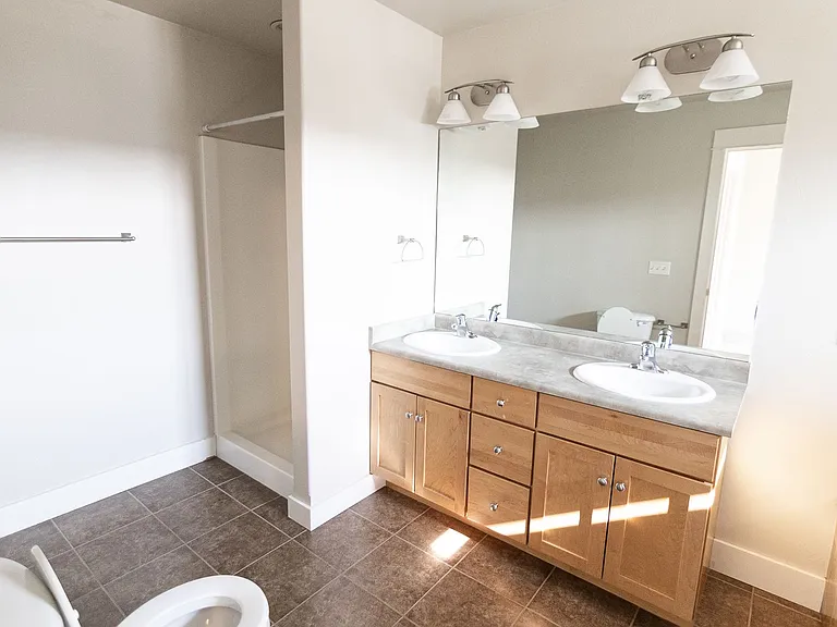 2233 Buckrake Ave — Photo 13