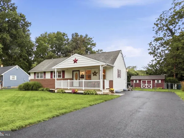 2386 2nd Ave, Boothwyn, PA 19061