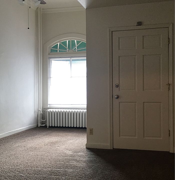 1st image of 141 5th Ave S APT 1