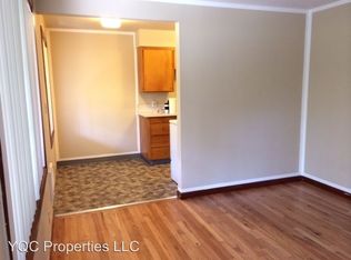 1319 E Reserve St APT 10, Vancouver, WA 98661