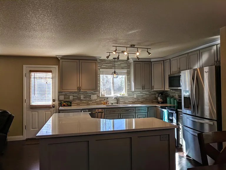 2156 Pinon Dr — Photo 6