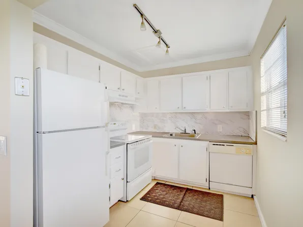 294 Mansfield G, Boca Raton, FL 33434