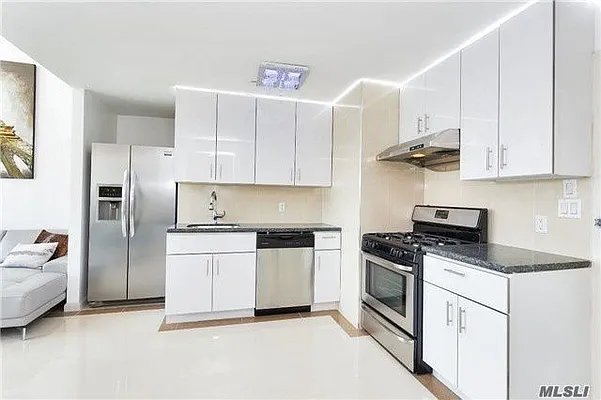 Rented by Livin USA LLC | media 12