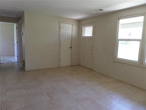 3rd image of 1125 S 51st St