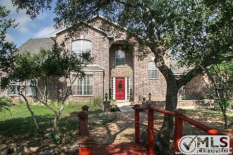 1st image of 425 Oak Meadow Ln