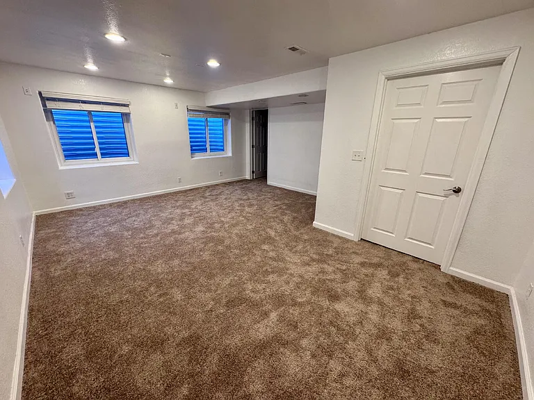19308 E Dickenson Pl — Photo 26