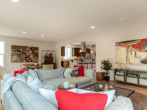 Living room. 
 FURNITURES NOT INCLUDED