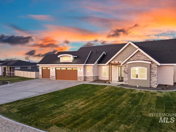 24806 Thunder Cloud St, Middleton, ID 83644