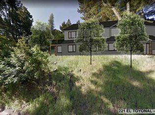 221 El Toyonal, Orinda, CA 94563