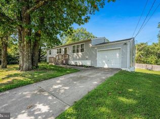 1202 Little Mill Rd, Sicklerville, NJ 08081