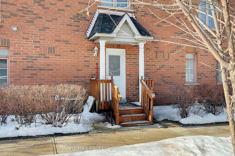 Toronto Townhouse for rent - 1 Bedroom — photo 7