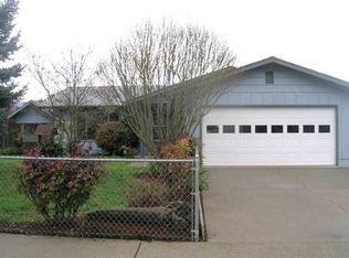 1205 SW Aberdeen Way, Grants Pass, OR 97526