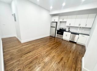 249 Powers St #1F, Brooklyn, NY 11211