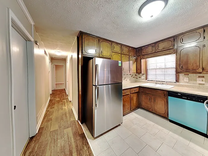 1811 Wendell Way — Photo 8