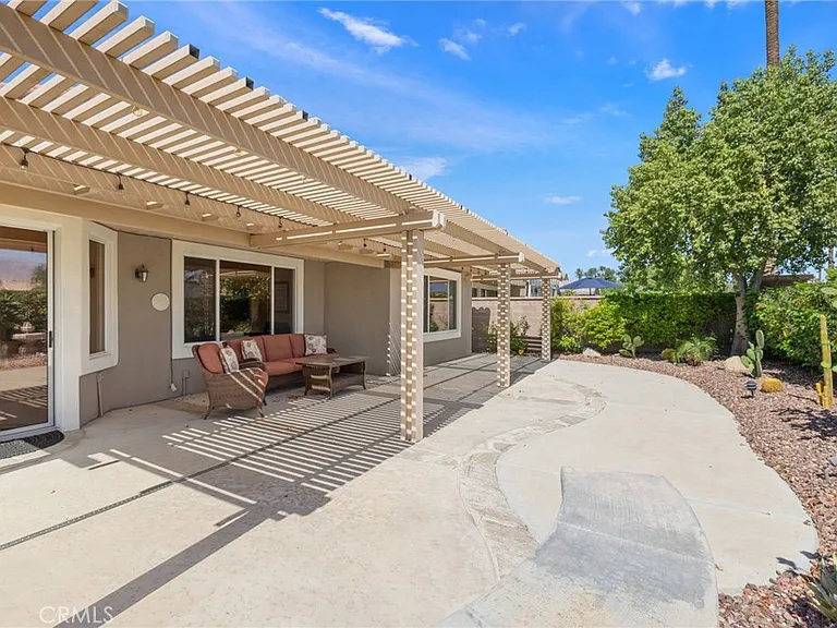 78122 Vinewood Dr — Photo 45