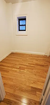 Rented by Manhattan Best Realty, Inc. | media 12