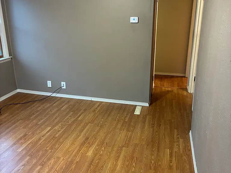 305 Calder Ave — Photo 5