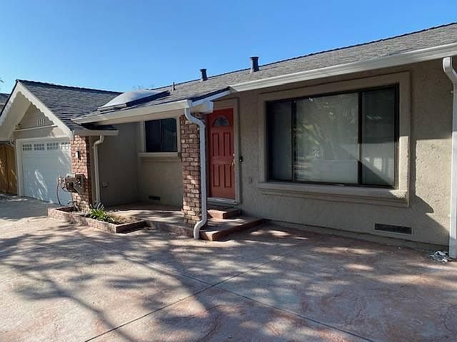 1st image of 4949 Englewood Dr