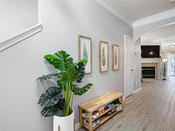 4th image of 2324 Heritage Park Cir NW #11