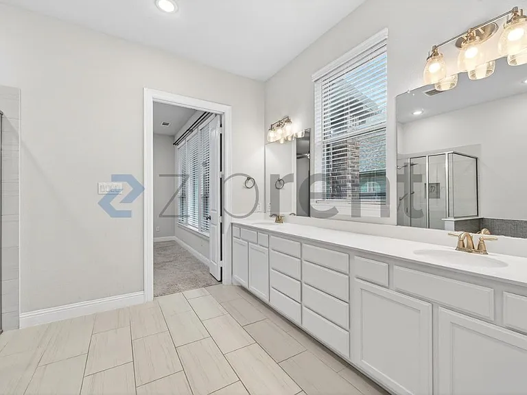 8451 Bronzegate Trl — Photo 20