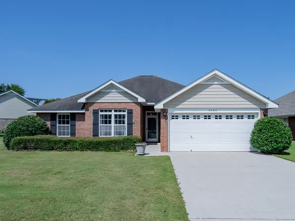 4703 Carrington Blvd SE, Owens Cross Roads, AL 35763