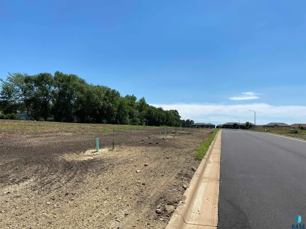 10 Viking Ave, Viborg, SD 57070