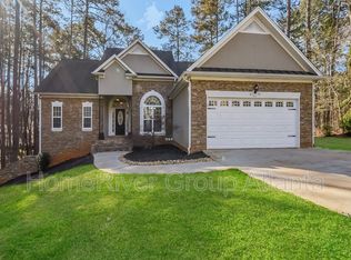 6170 Wayfarer Dr, Villa Rica, GA 30180